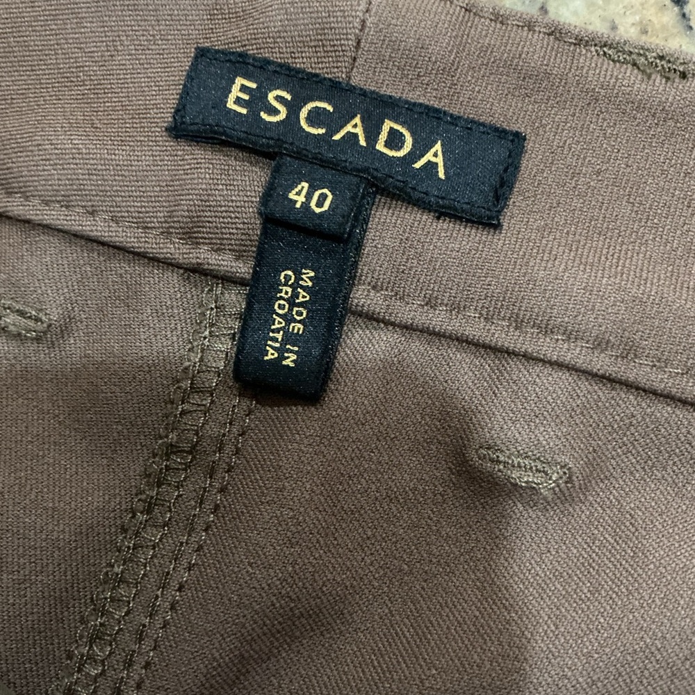 Escada Brown Pants with Gold Logo Plaque EU40Long - Picture 5 of 11